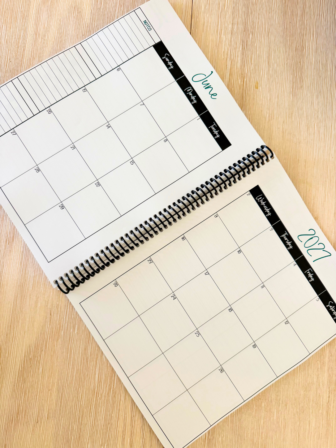 26-27 Checkered Floral Planner
